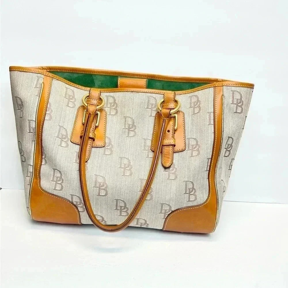 Dooney & Bourke Cream and Tan Shoulder Bag - Picture 2 of 11
